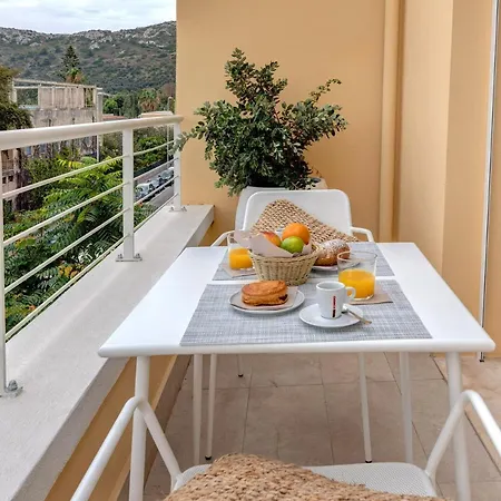 Arveskida Apartment *
