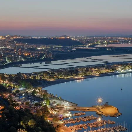 Lejlighed Arveskida Cagliari